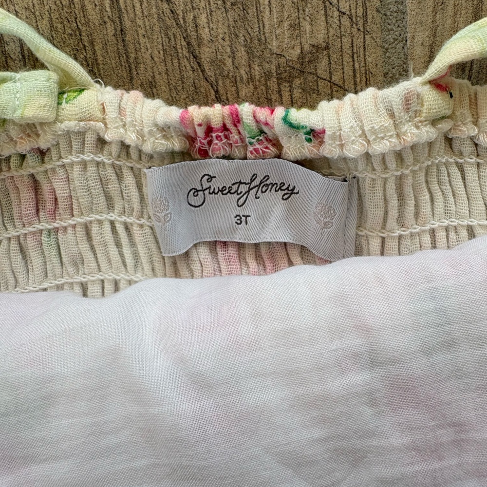 Sweet Honey Girls Floral Tie-Shoulder Tiered Sundress - Pink on Cream Size 3T - Picture 3 of 7